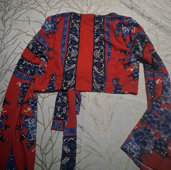 Angel Biba Patterned shrug size small - Picture 2 of 6